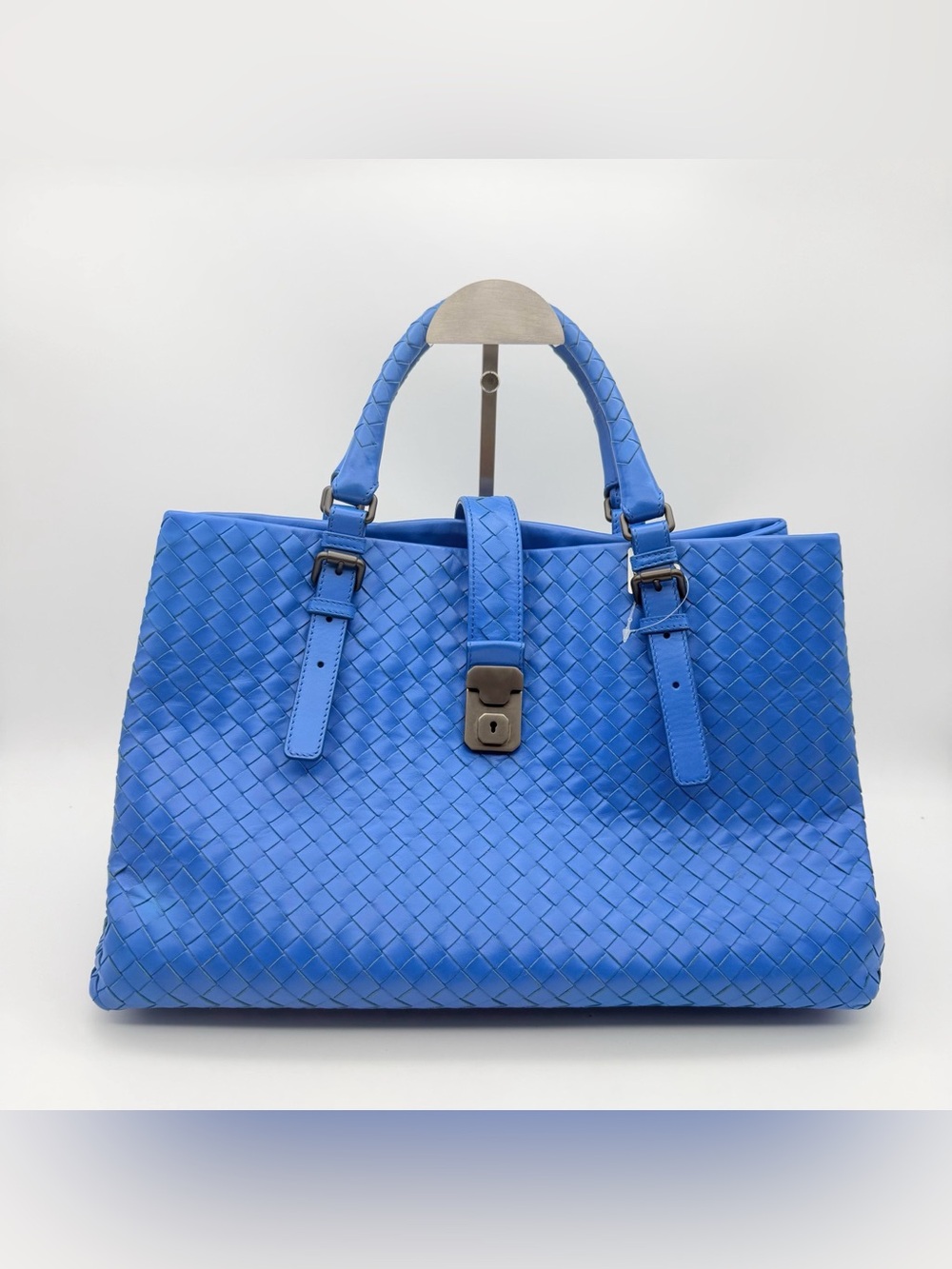 100% Authentic Bottega Veneta Roma Bag